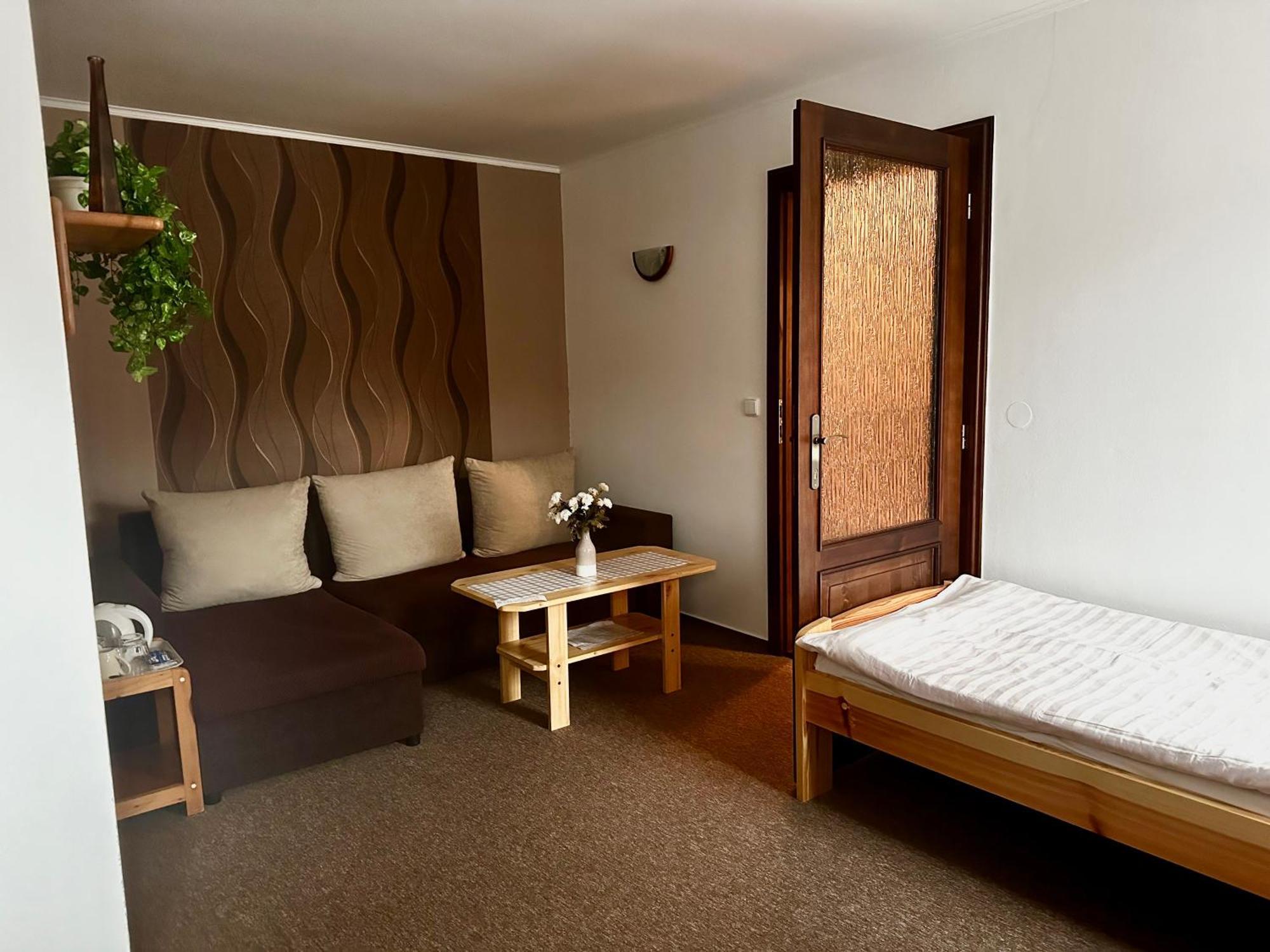 Pod Klicem Hotel Svor Exterior photo